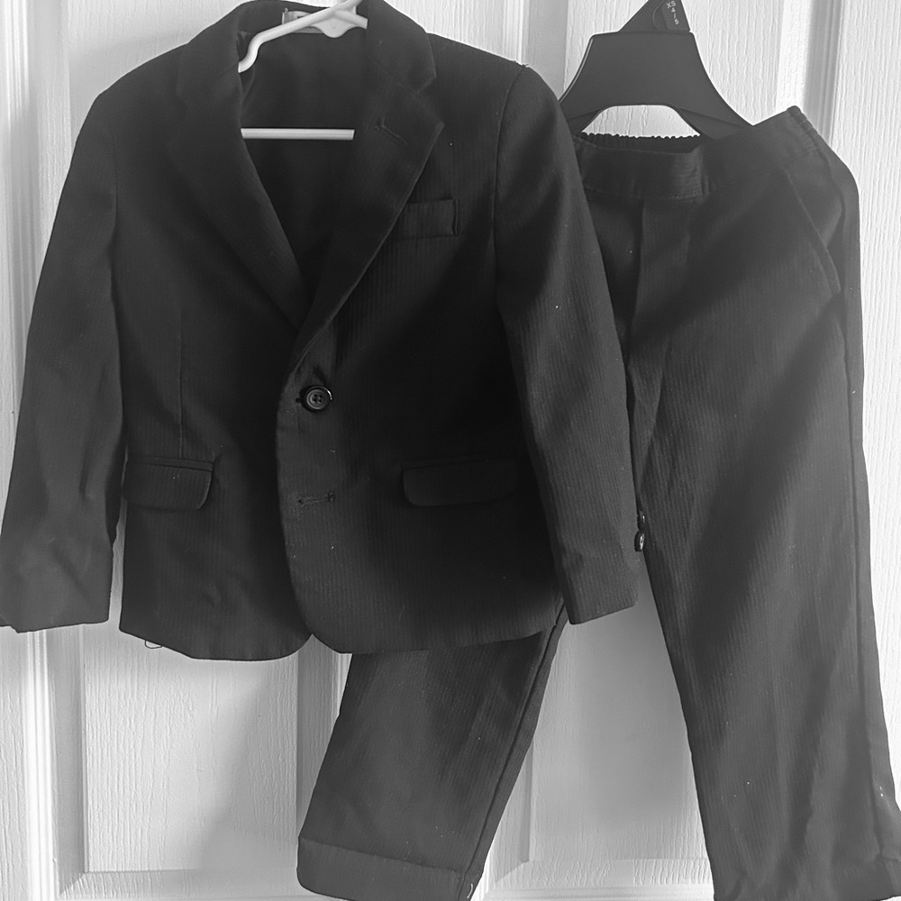 Classic Black Men's Suit